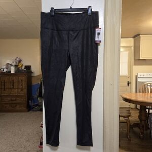 Brand new!! NWT Seven7 stretchy black faux leather pants size XL